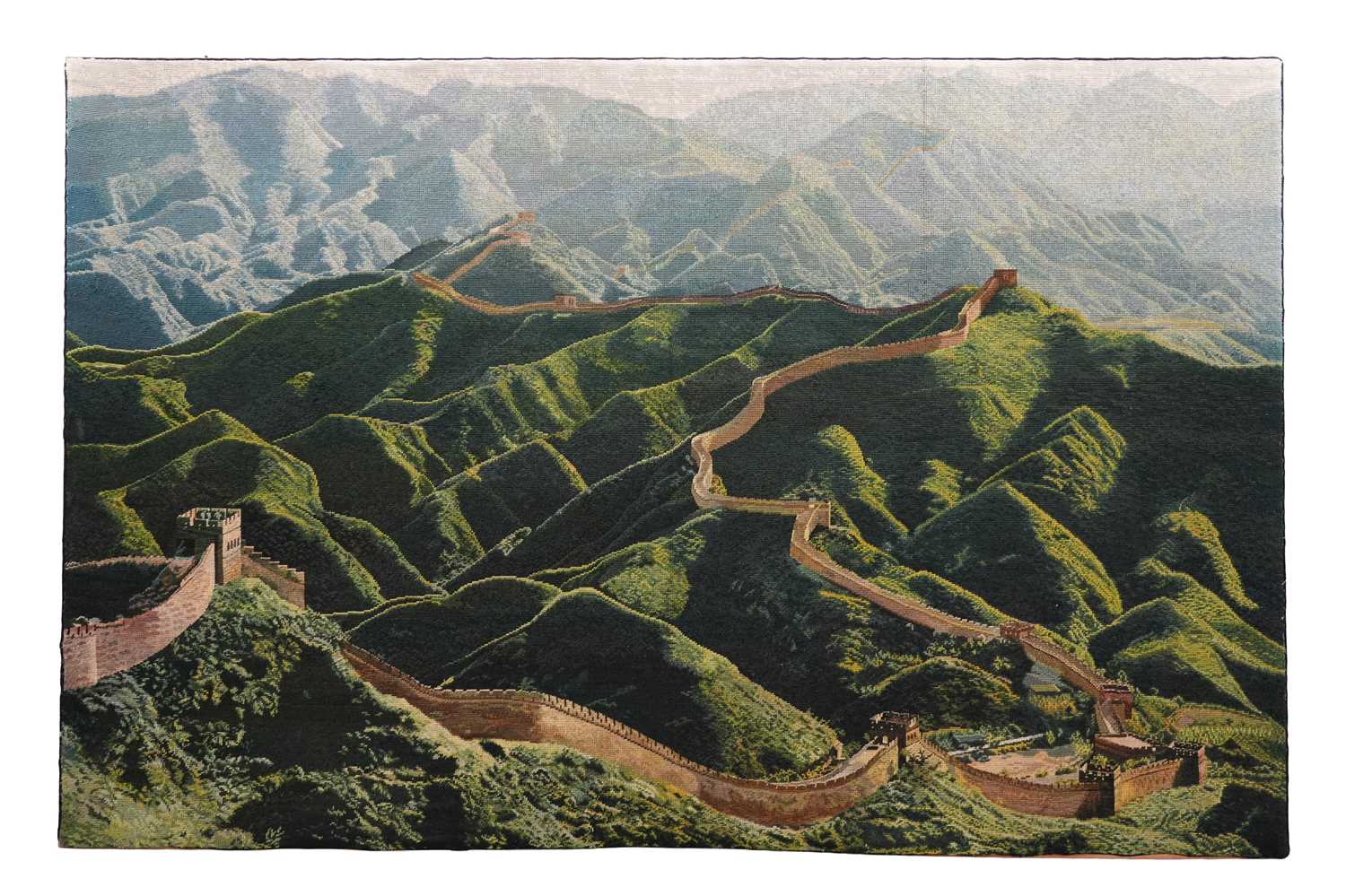 Lot A VERY LARGE AND IMPRESSIVE CHINESE TAPESTRY OF THE GREAT WALL OF CHINA