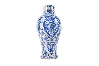Lot 6 - A BLUE AND WHITE CHINESE BALUSTER VASE