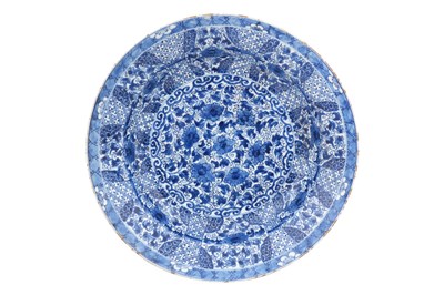 Lot 10 - A CHINESE BLUE AND WHITE SHALLOW 'BLOSSOMS' BASIN