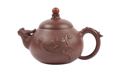 Lot 77 - A CHINESE YIXING ZISHA TEAPOT AND COVER