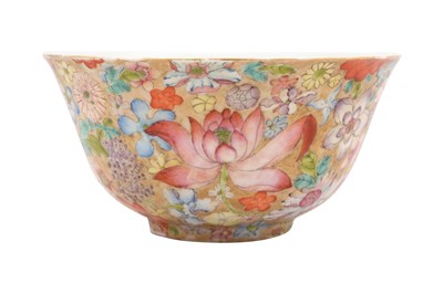 Lot 35 - A CHINESE FAMILLE ROSE 'MILLEFLEURS' BOWL