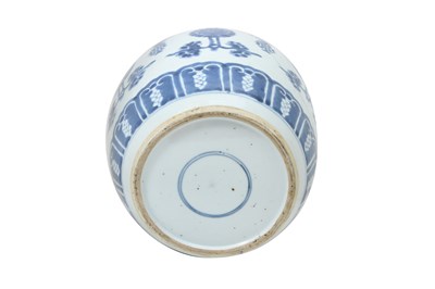 Lot 23 - A BLUE AND WHITE 'LOTUS' JAR