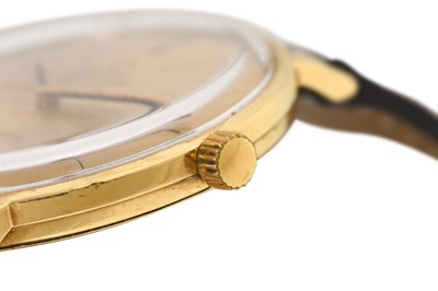 Lot 83 - A MEN'S OMEGA 18K YELLOW GOLD AUTOMATIC WRISTWATCH.
